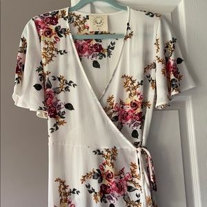 White floral wrap dress NWOT